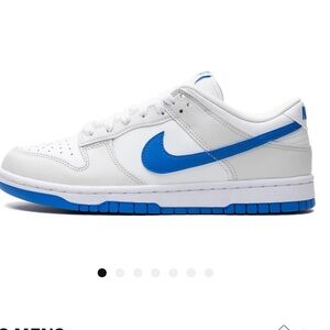 Nike Men's White and Blue Dunks
